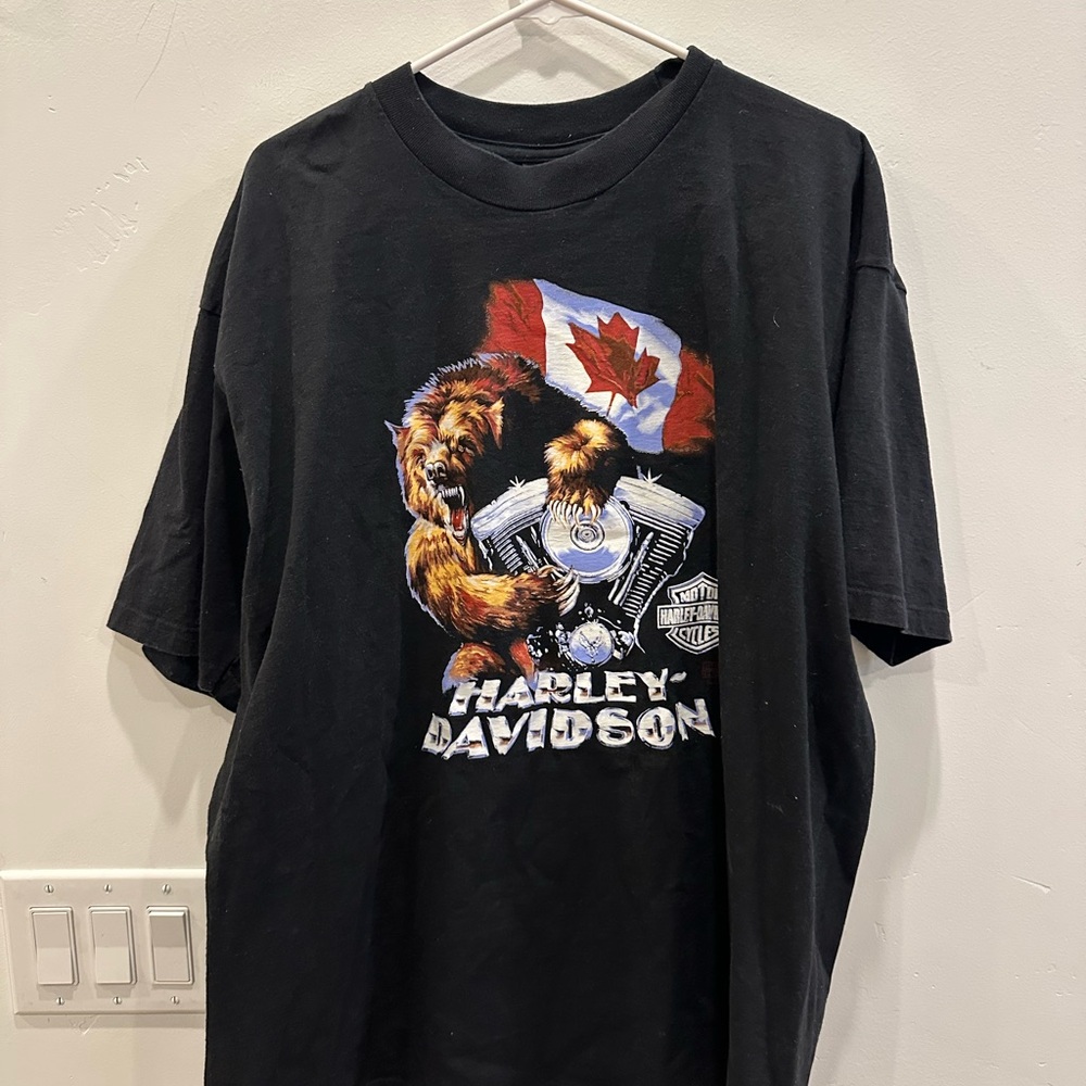 Harley-Davidson Black Tee with Canadian Graphic